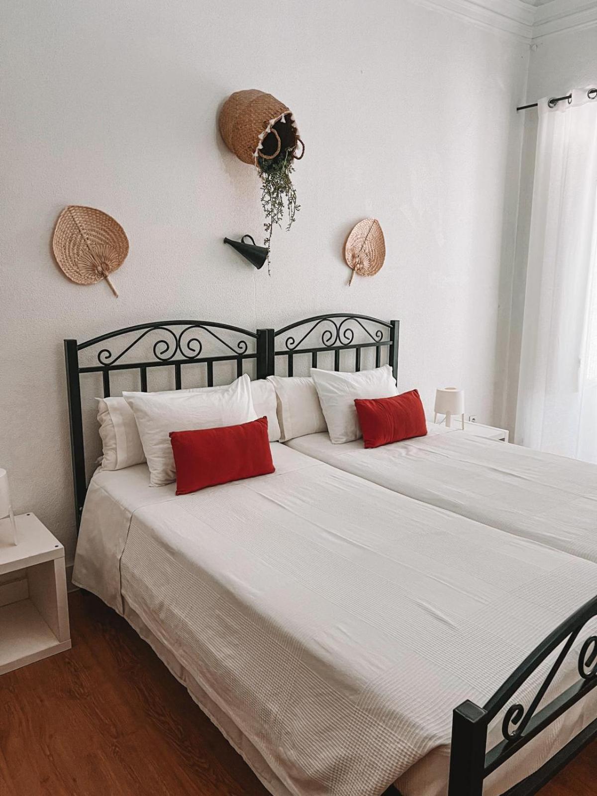 Avis Guesthouse Évora Esterno foto