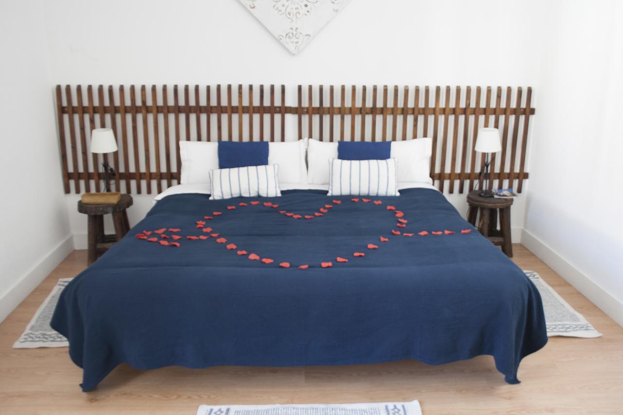 Avis Guesthouse Évora Esterno foto